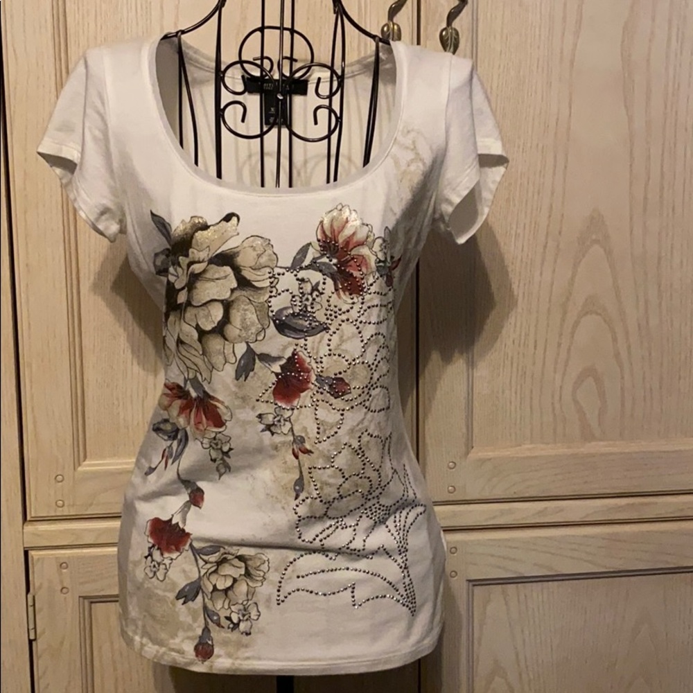 White‎ House Black Market embellished top